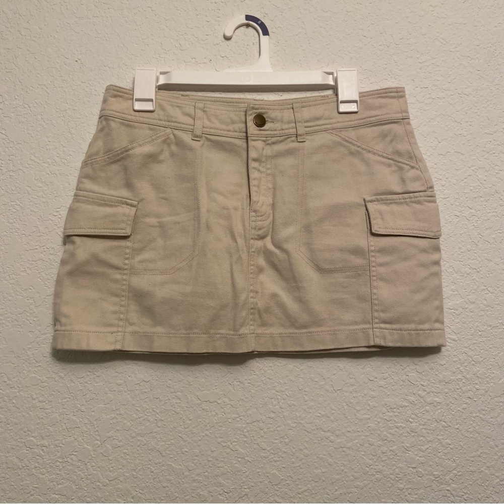 Billabong Khaki Tan Skirt with Pockets